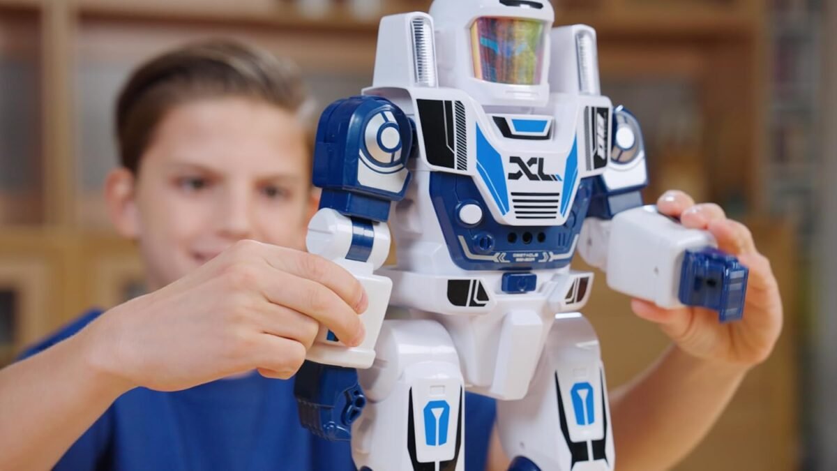 Silverlit Program A Bot XL Programmable Robot – 40 cm - Image 3