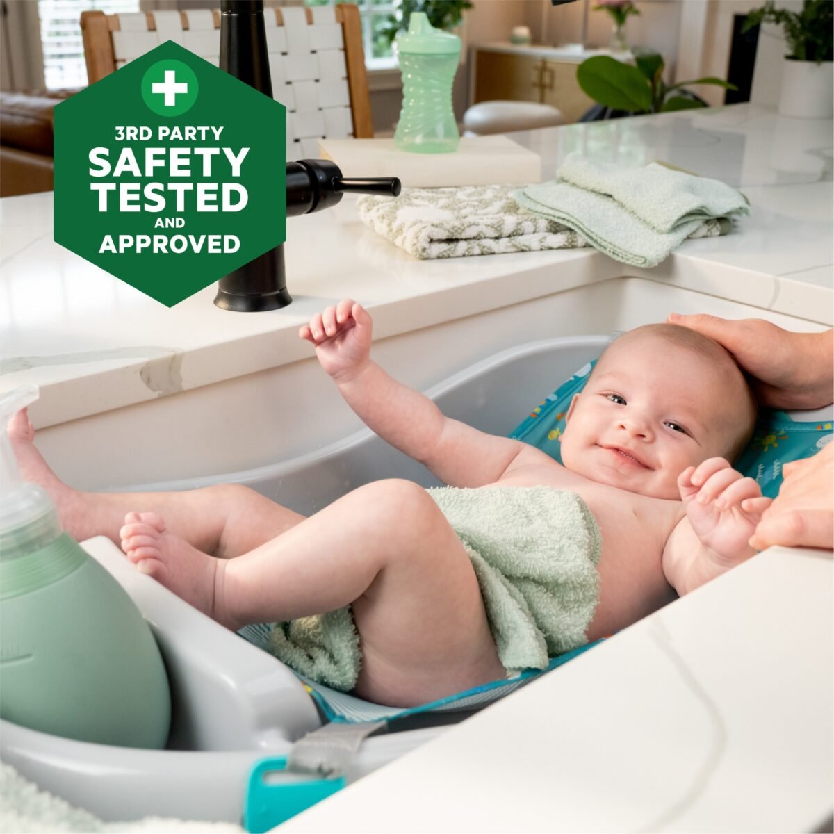 Summer Comfy Clean Deluxe Newborn to Toddler Bather - Image 2
